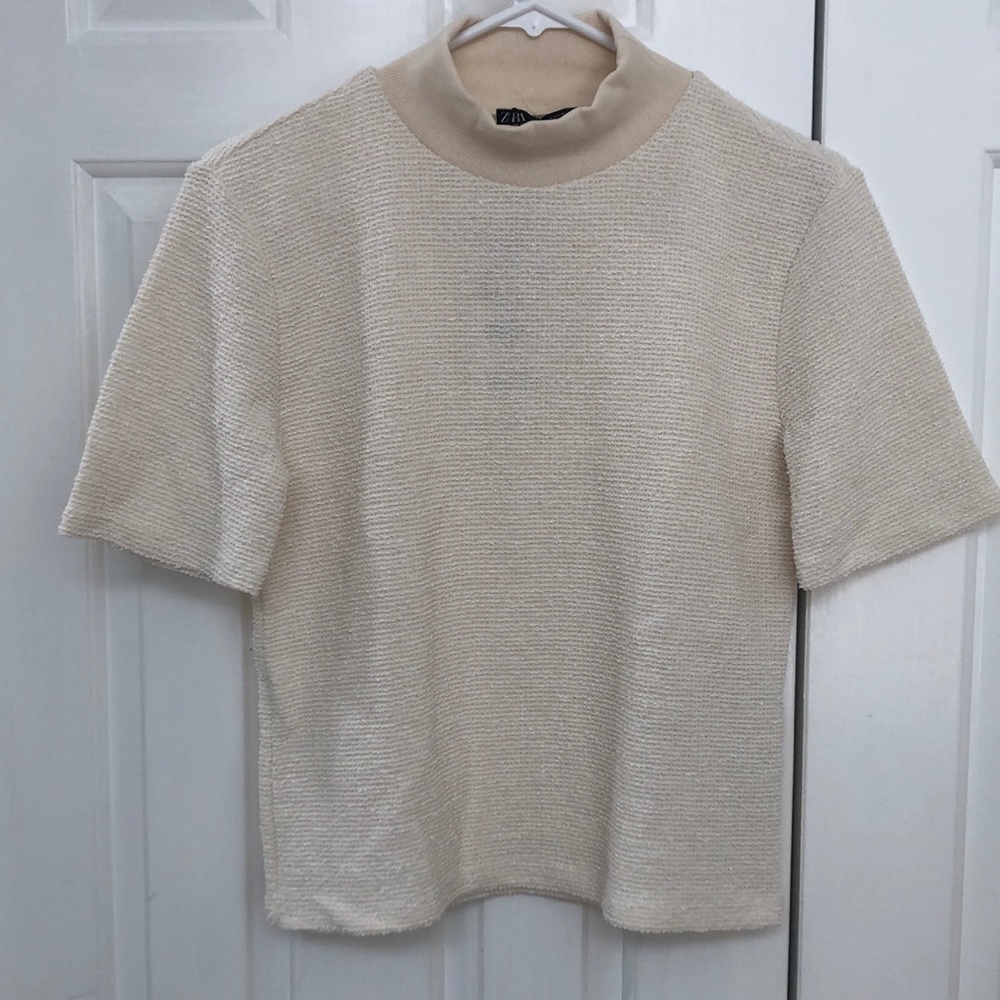 NWT Zara Women’s Cream Colored Short Sleeve Cotton/Polyester Knit Top Size M